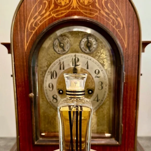 Cartier L'Heure Mystérieuse XII Eau De Parfum, Paris / Men & Women - Picture 8 of 11